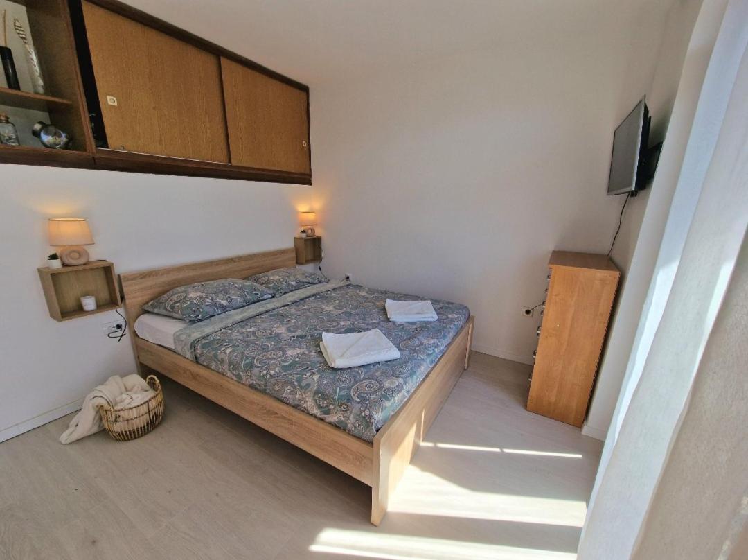 Studio Apartman Karla Rijeka Extérieur photo